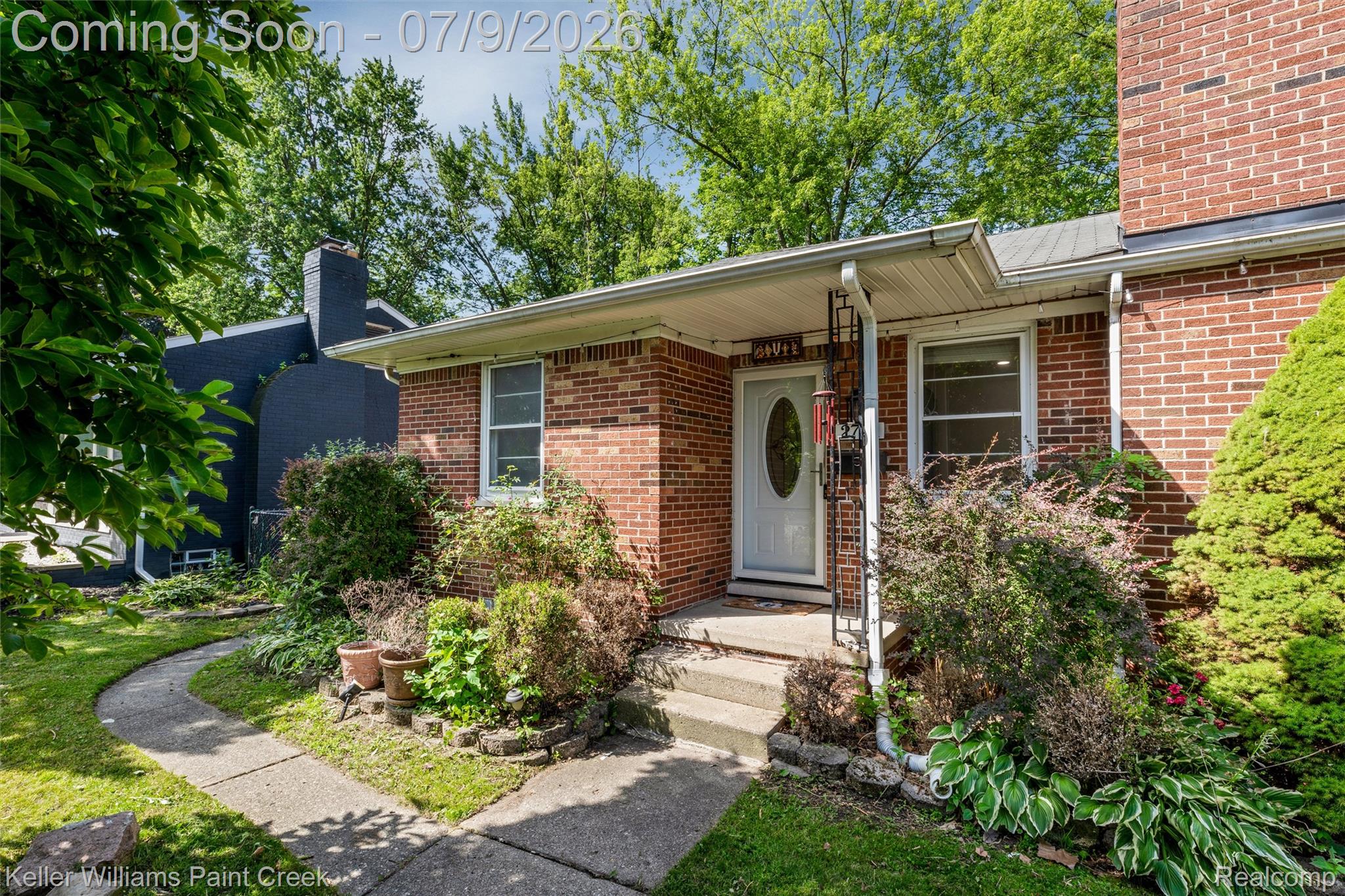 2731 Crooks Road Royal Oak, MI 48073 - Photo 27 of 34 27-2731 Crooks Rd 0026.jpg