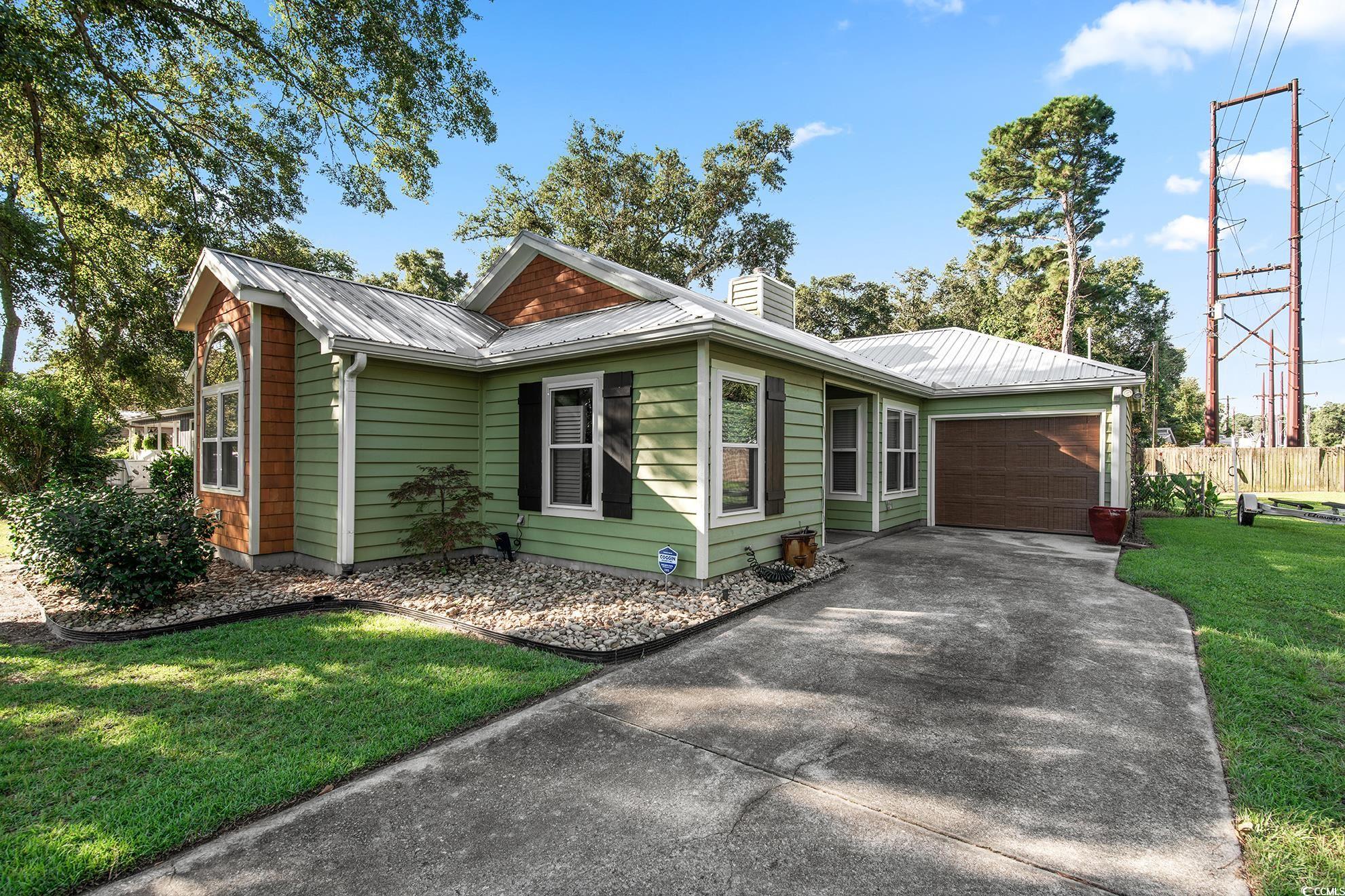 653 Mariner Avenue Murrells Inlet, SC 29576 - Photo 2 of 40