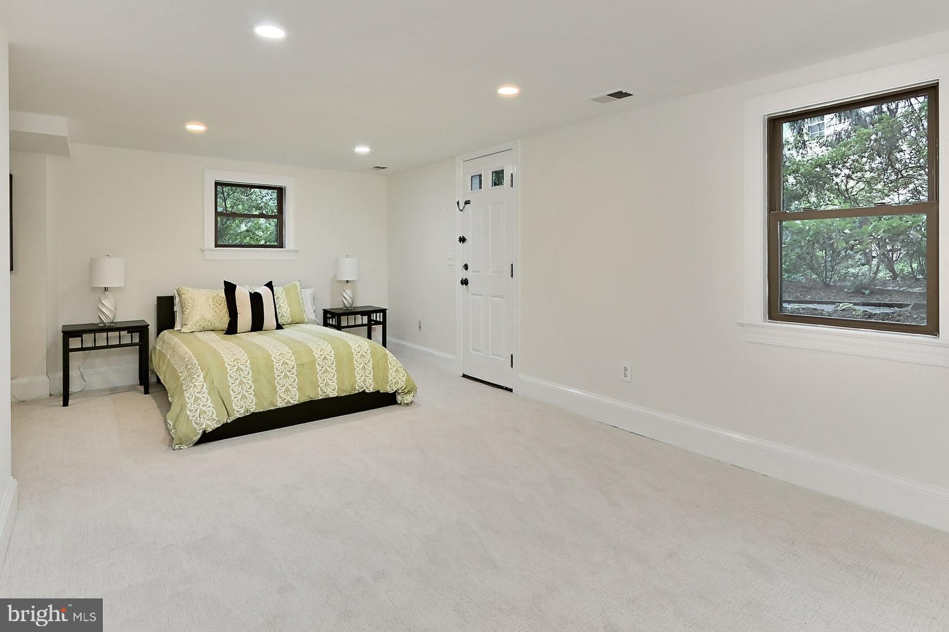 2409 Military Road Arlington, VA 22207 - Photo 40 of 48 Huge lower level bedroom