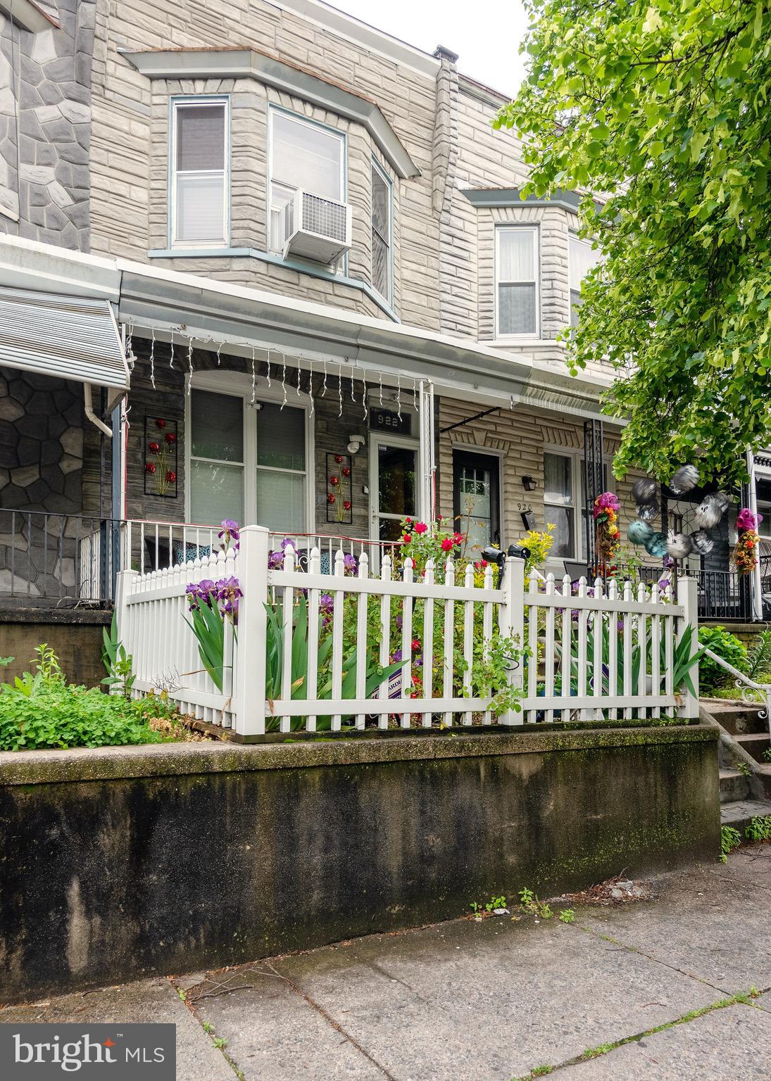 922 Spring Street Reading, PA 19604 - Photo 1 of 21 Gallery Image 1