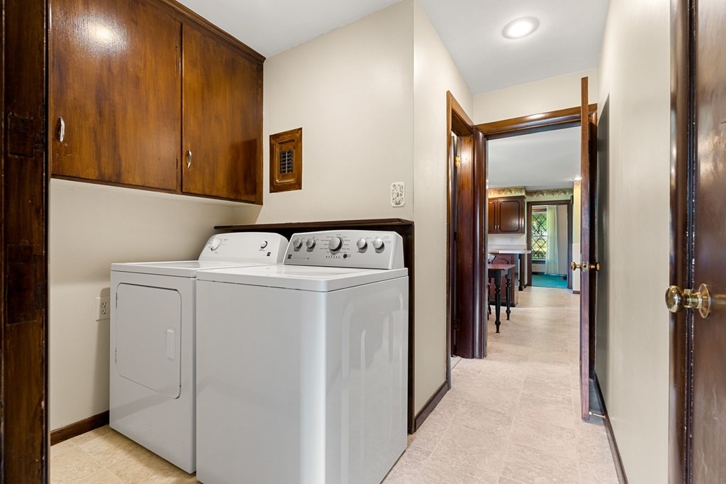 55 Dalton Road Chelmsford, MA 01824 - Photo 17 of 33 Gallery Image 17