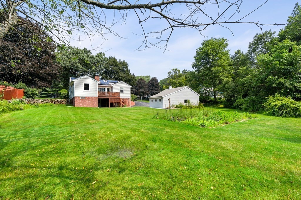 55 Dalton Road Chelmsford, MA 01824 - Photo 3 of 33 Gallery Image 3