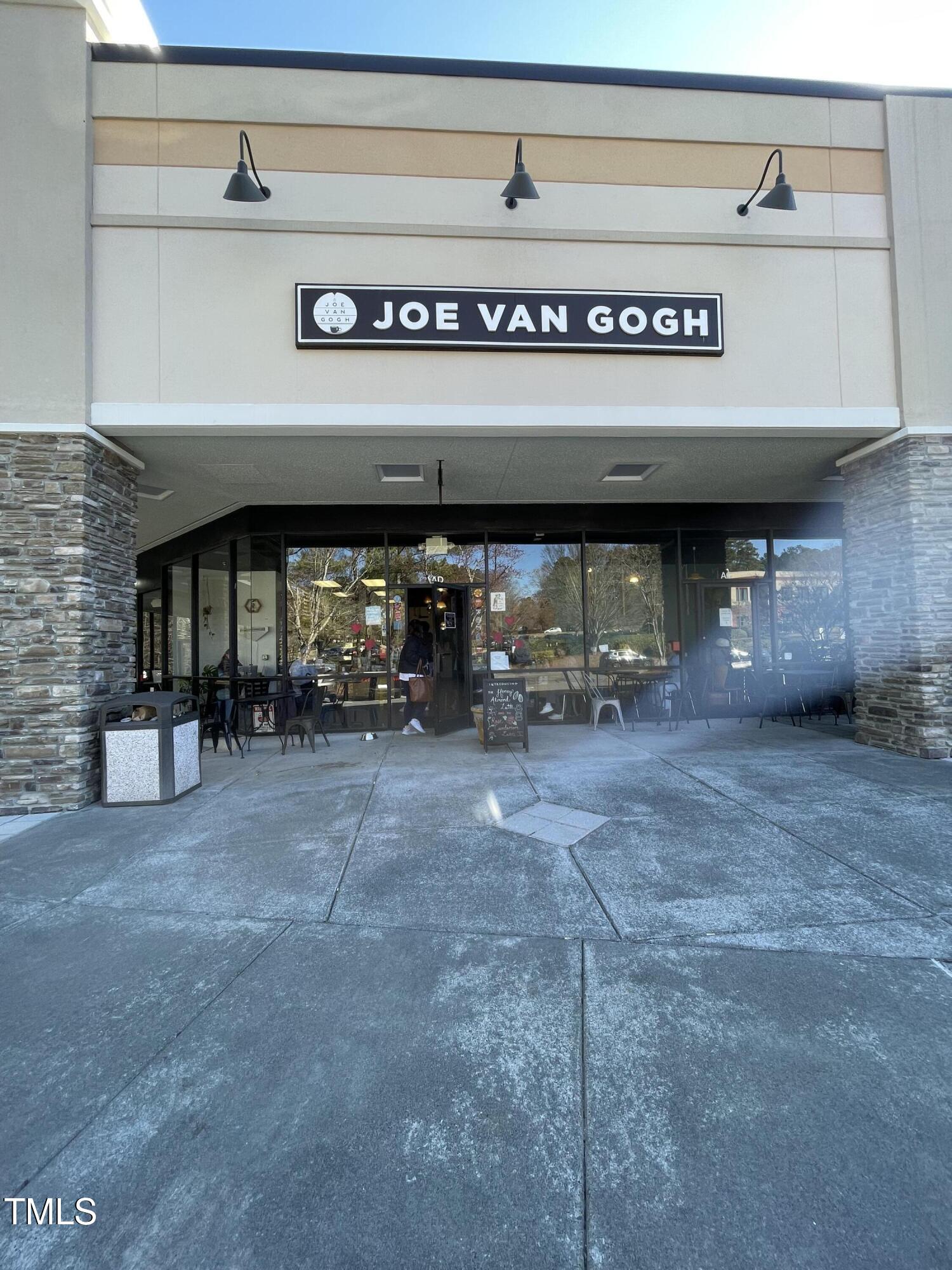 3306 Whitfield Road Chapel Hill, NC 27514 - Photo 50 of 57 Neighborhood Coffee Shop