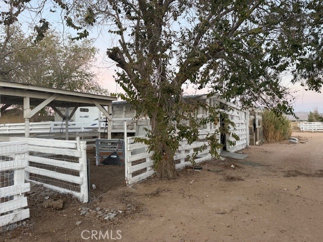 16100 Navajo Road, Unit 2 Apple Valley, CA 92307 - Photo 18 of 38