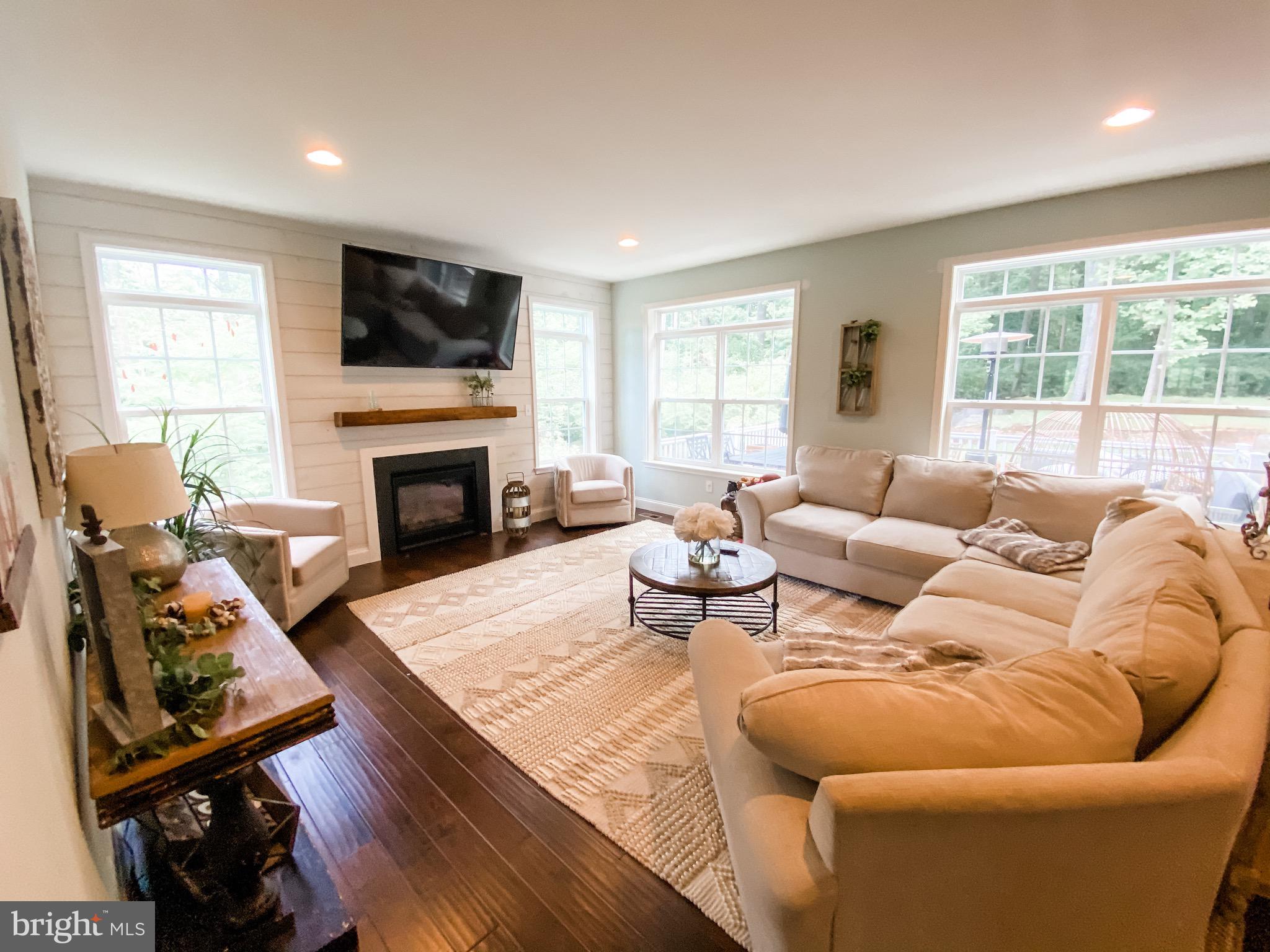 106 Freys Road Elizabethtown, PA 17022 - Photo 11 of 47 Gallery Image 11