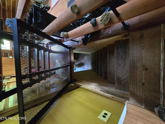 $225,000 | 135 Osborne Lane, Harrogate, TN 37752