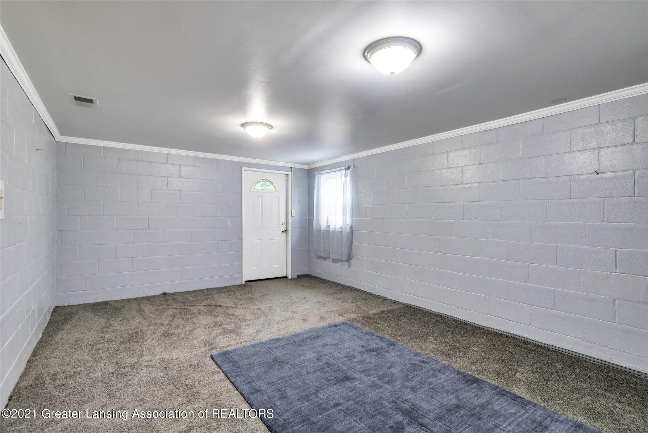 14104 South Wacousta Road Grand Ledge, MI 48837 - Photo 33 of 50 35-14104-Wacousta-Rd-WindowStill-Real-Es
