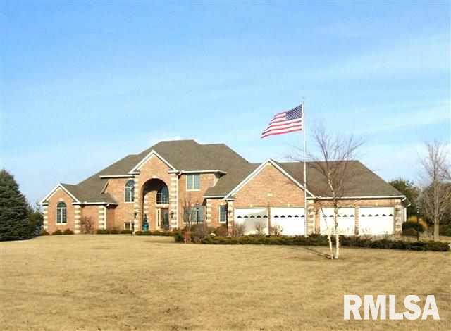 7001 Jersey Ridge Road Davenport, IA 52807 - Photo 1 of 24 Gallery Image 1