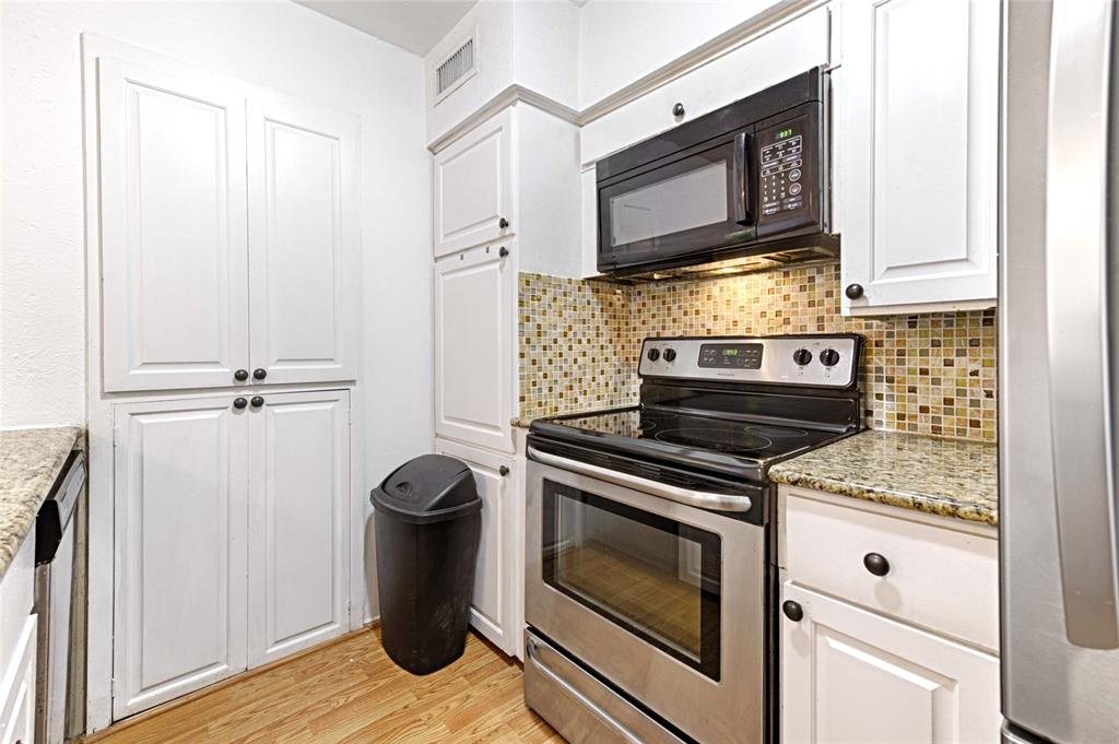 5808 Sandhurst Lane, Unit B Dallas, TX 75206 - Photo 10 of 23