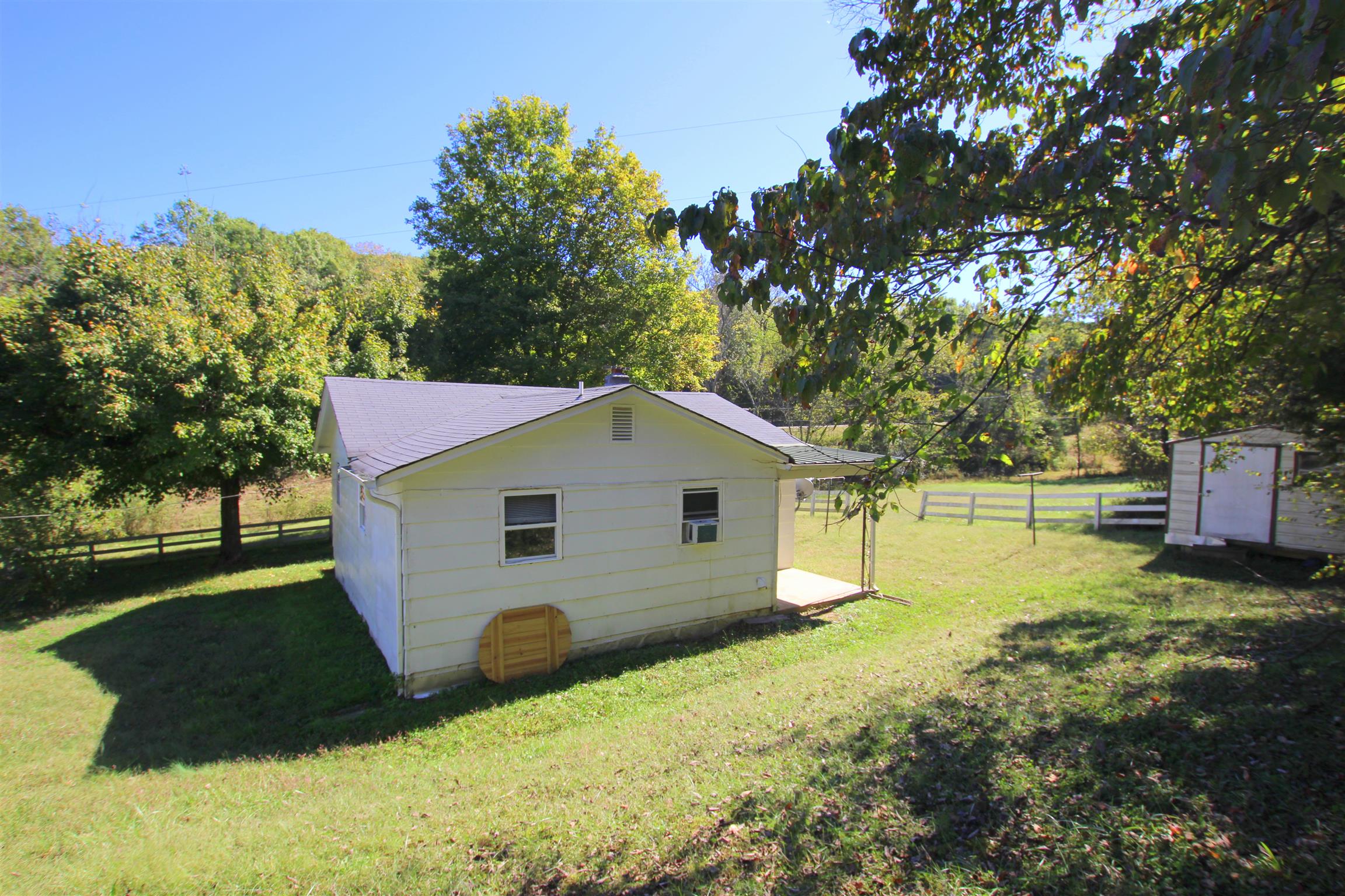 2471 Garner Road Mount Pleasant, TN 38474 - Photo 16 of 19 Gallery Image 16