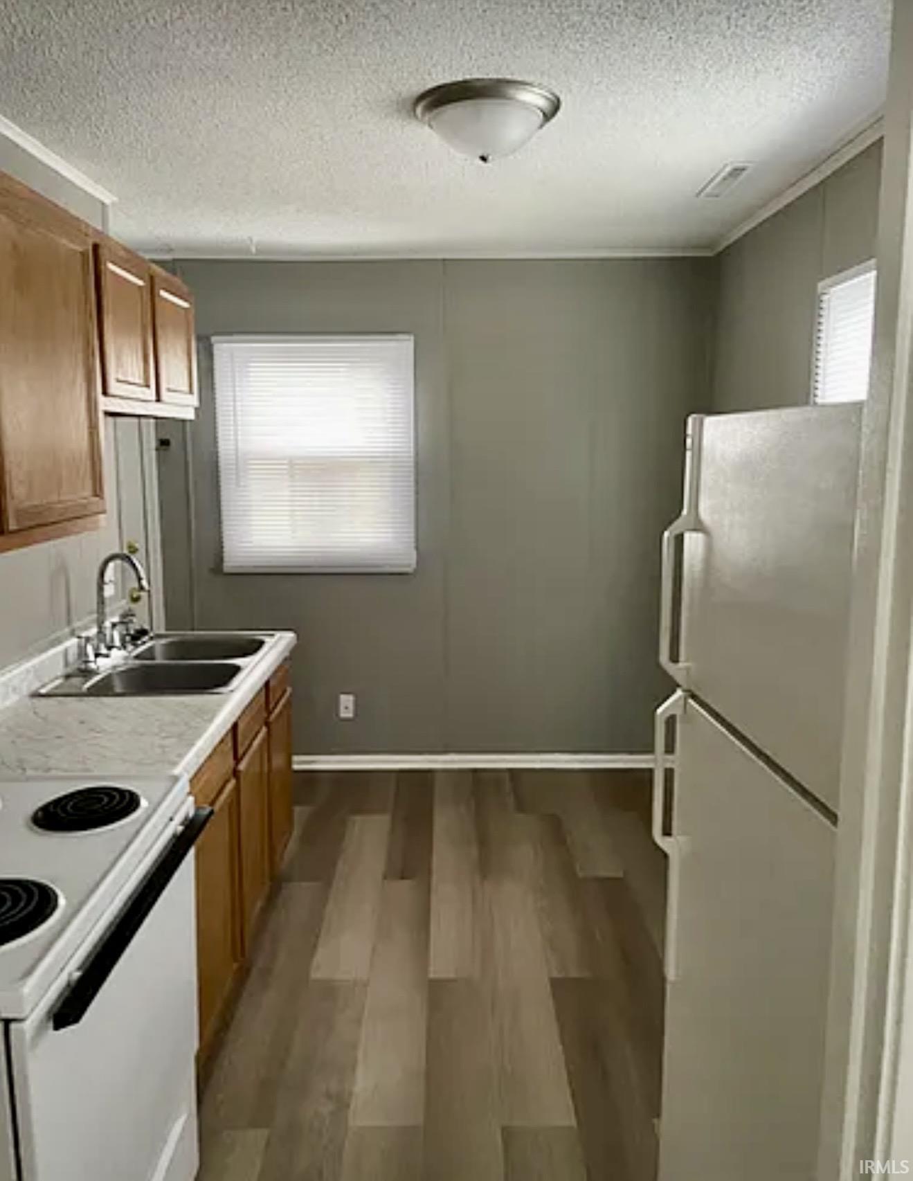 4714 Reed Street Fort Wayne, IN 46806 - Photo 4 of 12