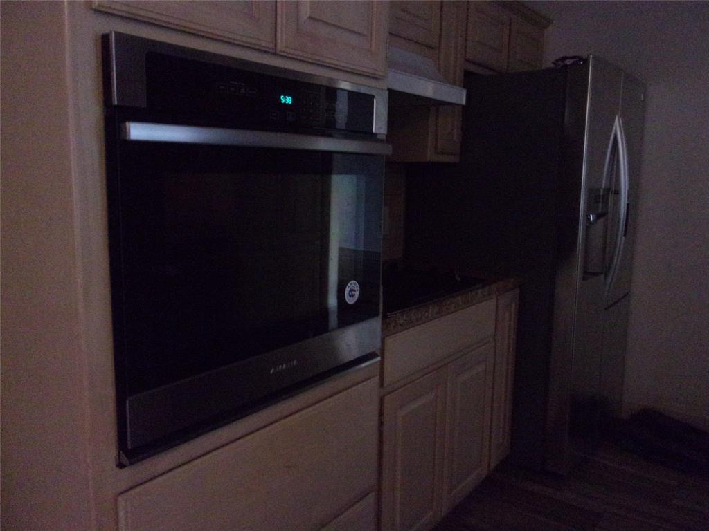 1511 Spanish Oak Drive Granbury, TX 76048 - Photo 15 of 16 a close view of walk in closet