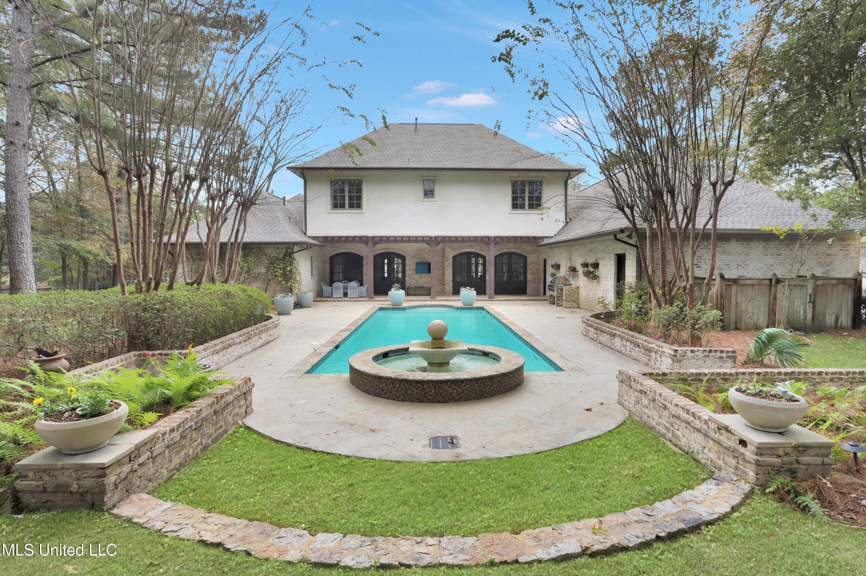 115 Summer Lake Drive Ridgeland, MS 39157 - Photo 3 of 39 IMG_5053