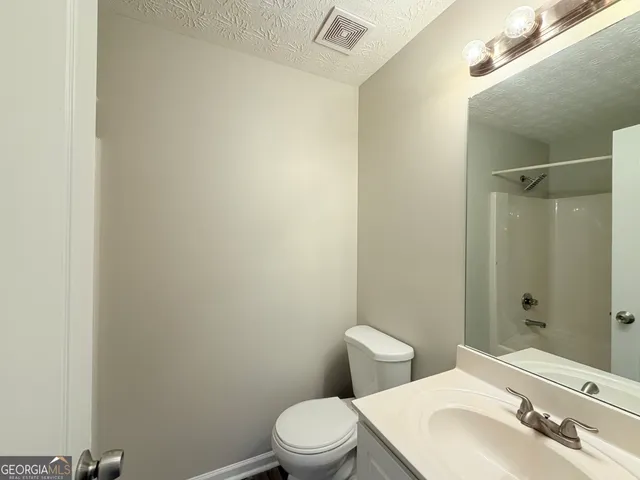 $1,850 | 20 Pine Canyon Drive Southwest, Unit 4, Atlanta, GA 30331