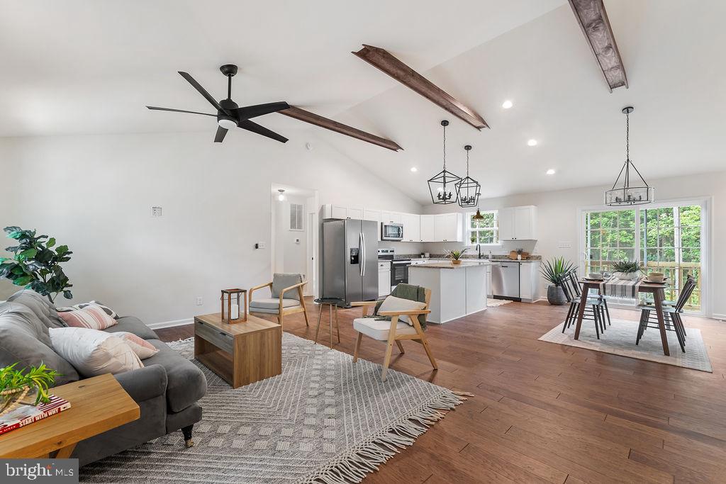 985 Eastham Road Bumpass, VA 23024 - Photo 5 of 49