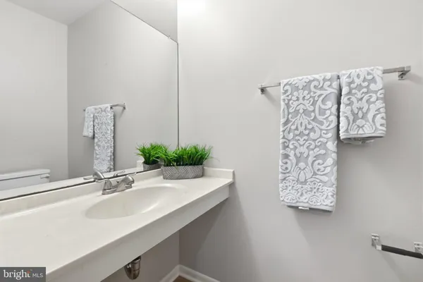 $400,000 | 11835 Old Columbia Pike, Unit 42, Silver Spring, MD 20904