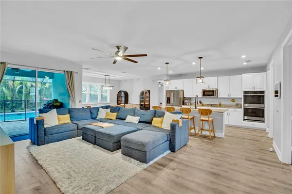 $698,900 | 6213 Arcadia Square, Vero Beach, FL 32966