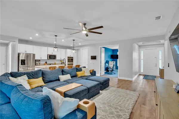 $698,900 | 6213 Arcadia Square, Vero Beach, FL 32966