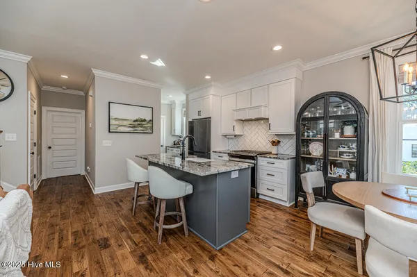 $649,000 | 705 North Leak Street, Southern Pines, NC 28387