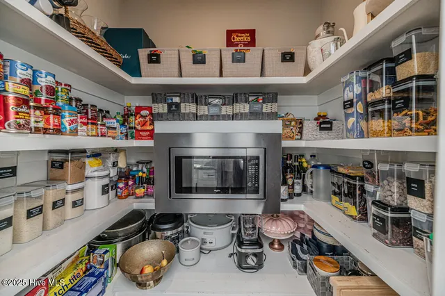 $657,000 | 705 North Leak Street, Southern Pines, NC 28387