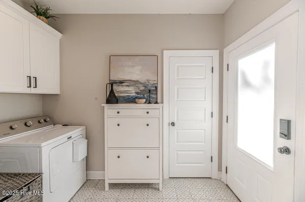 $649,000 | 705 North Leak Street, Southern Pines, NC 28387