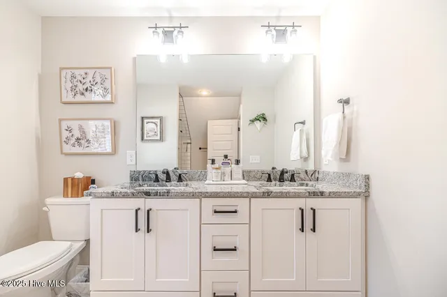 $657,000 | 705 North Leak Street, Southern Pines, NC 28387