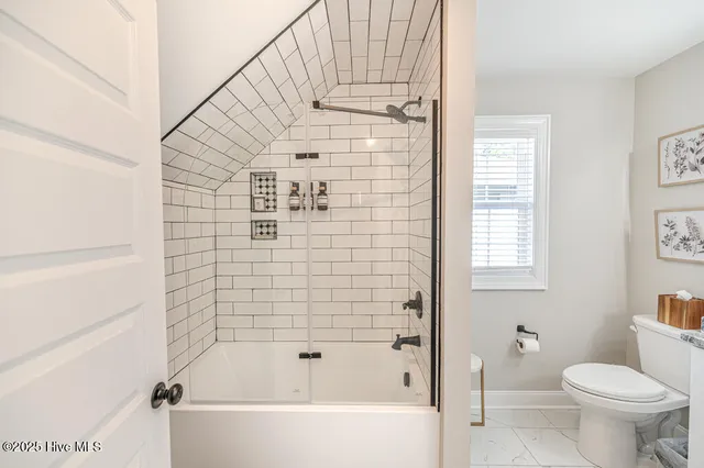 $657,000 | 705 North Leak Street, Southern Pines, NC 28387