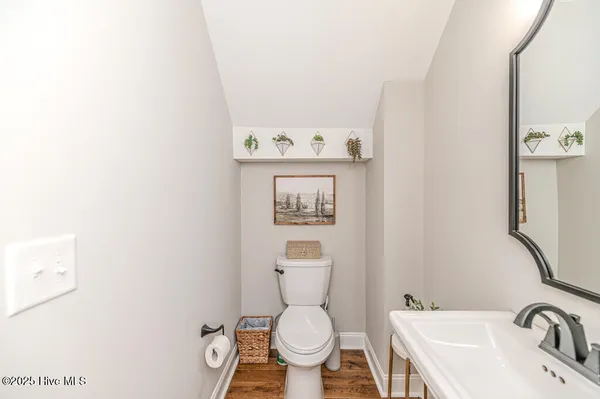 $649,000 | 705 North Leak Street, Southern Pines, NC 28387