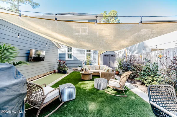 $649,000 | 705 North Leak Street, Southern Pines, NC 28387