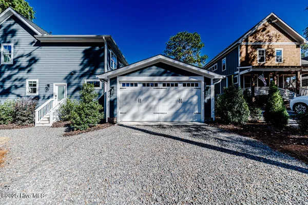 $649,000 | 705 North Leak Street, Southern Pines, NC 28387