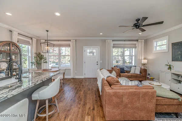 $649,000 | 705 North Leak Street, Southern Pines, NC 28387