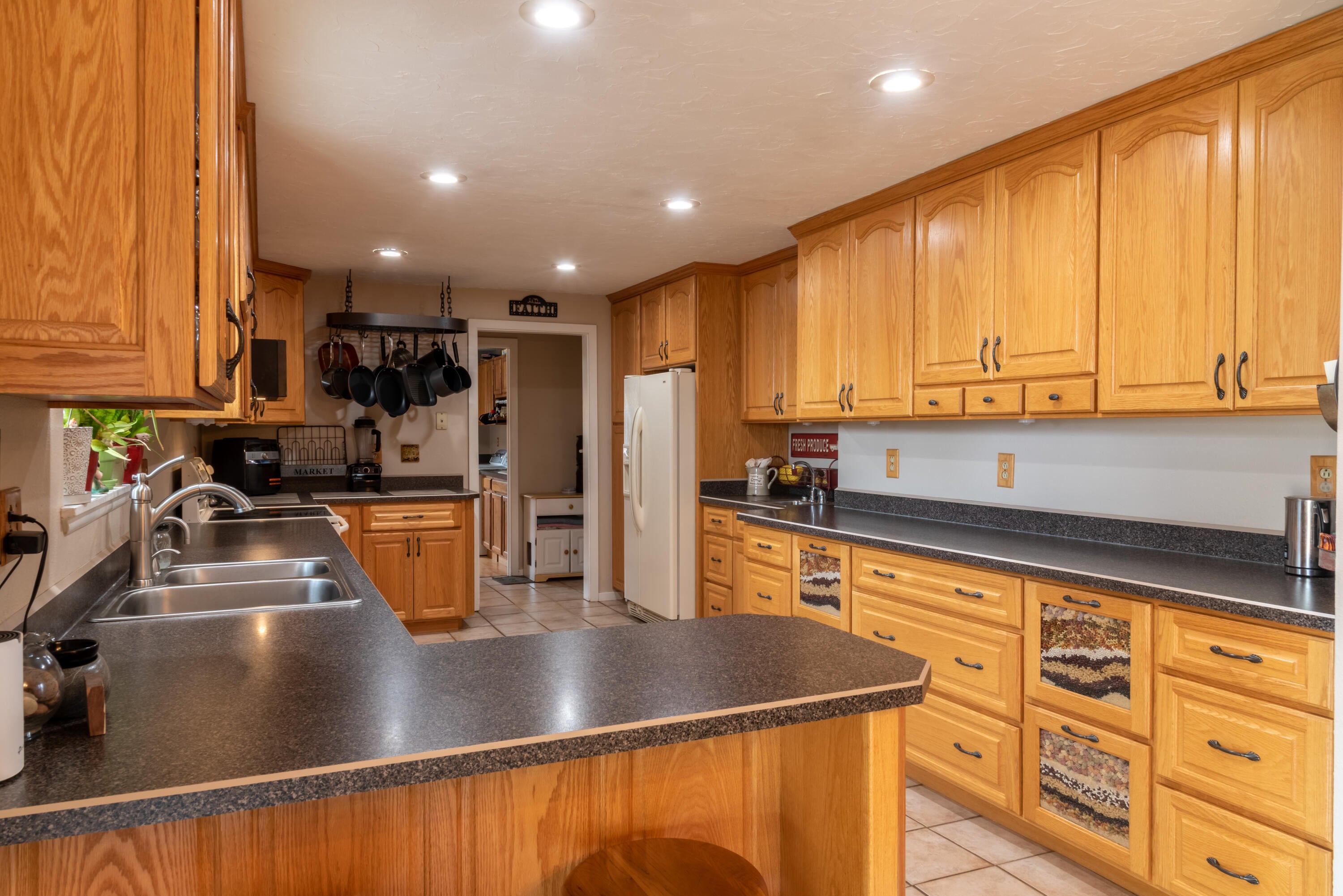 61136 Ropp Lane Bend, OR 97702 - Photo 23 of 75 DSC_5943-HDR