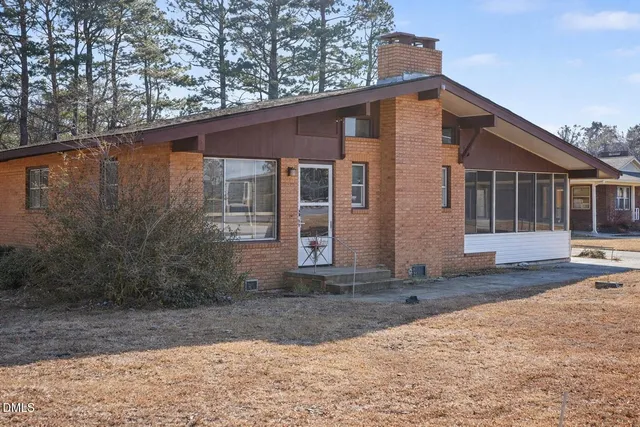 $325,000 | 74 Lees Chapel Church Road, Dunn, NC 28334