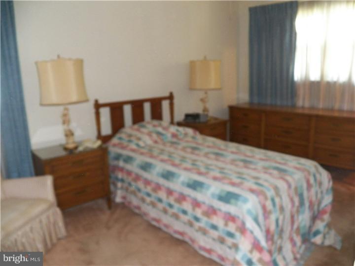 928 Church Road Springfield, PA 19064 - Photo 7 of 18 Master Bedroom
