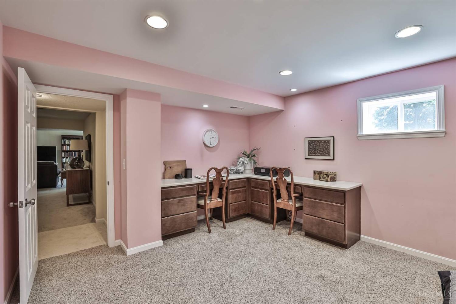 521 Meadowcrest Road Cincinnati, OH 45231 - Photo 38 of 39 Gallery Image 38