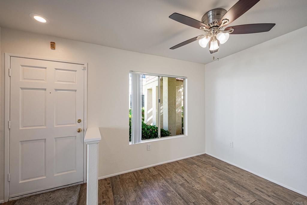 420 Stoney Point Way, Unit 113 Oceanside, CA 92058 - Photo 7 of 45 BED ROOM 2