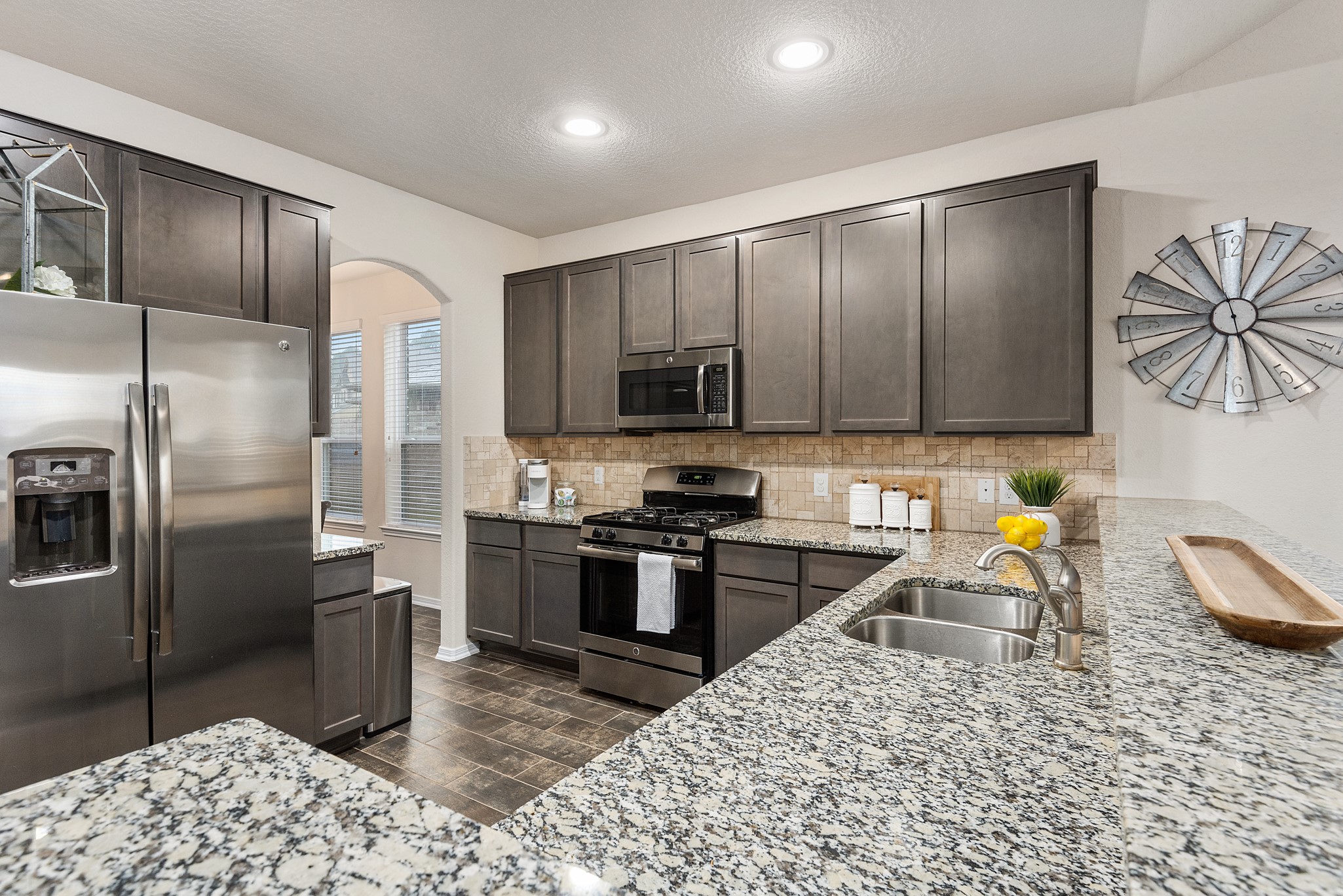 2509 Quartz Trail Spring, TX 77386 - Photo 10 of 33 Kitchen featuring stainless steel appliances.