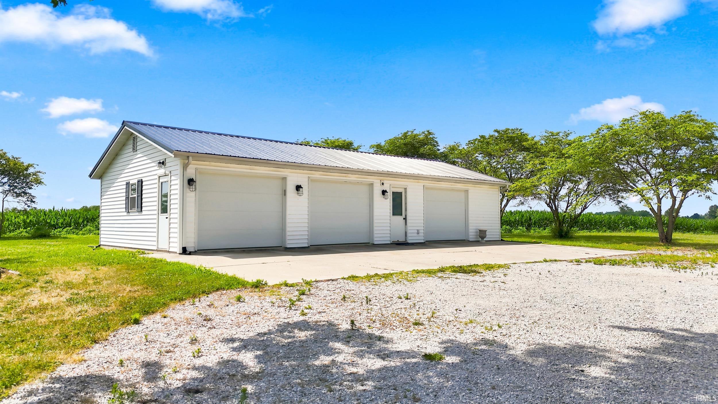 1382 County Road 33 Waterloo, IN 46793 - Photo 9 of 37