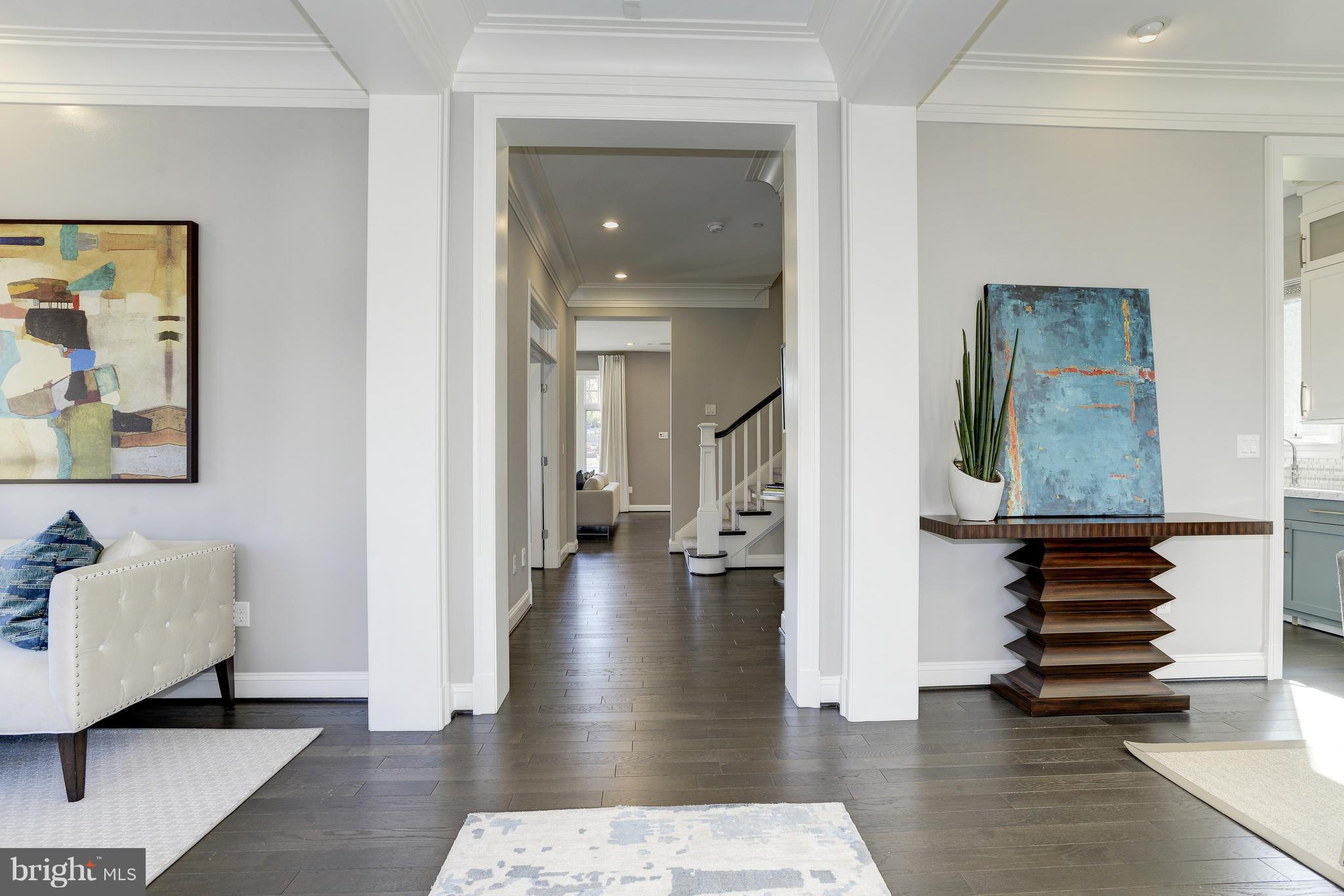 9121 Old Georgetown Road Bethesda, MD 20814 - Photo 2 of 29 Foyer