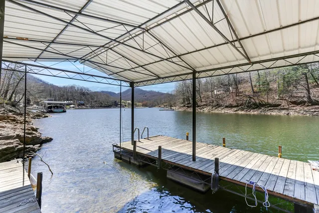 $1,375,000 | 30 Berrong Drive, Hayesville, NC 28904
