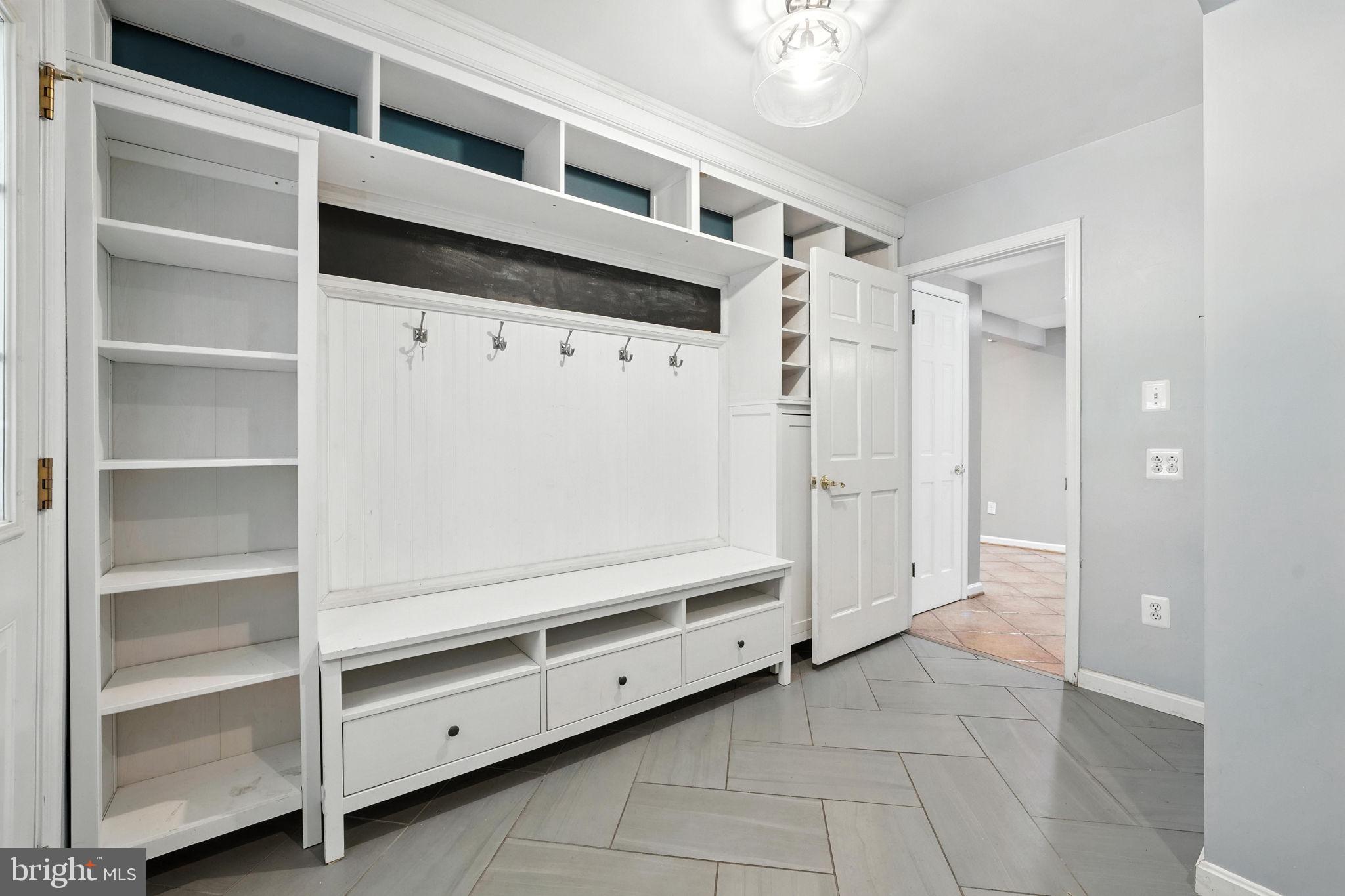 1725 Birch Road McLean, VA 22101 - Photo 17 of 38 Gallery Image 17
