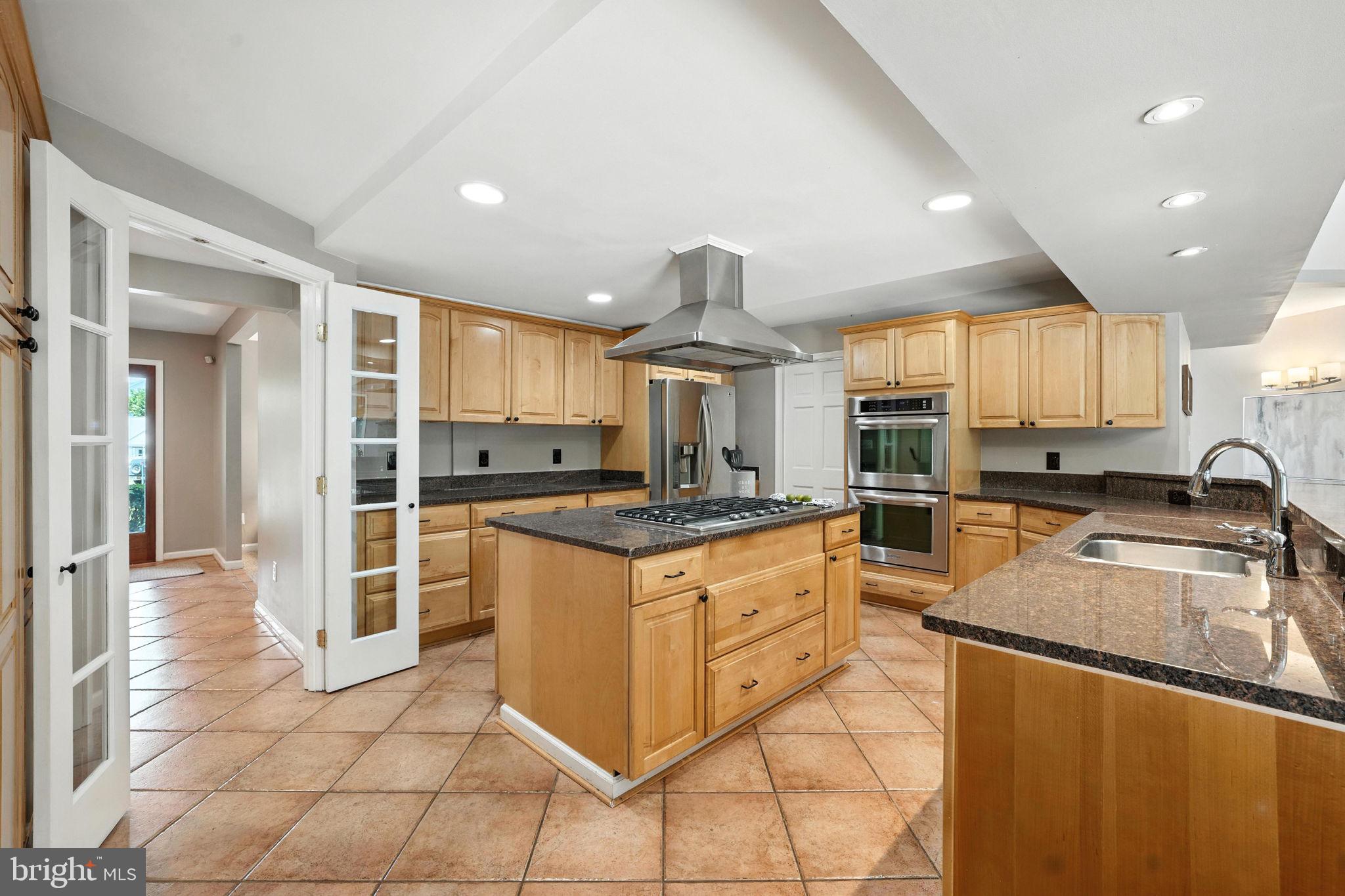 1725 Birch Road McLean, VA 22101 - Photo 3 of 38 Gallery Image 3