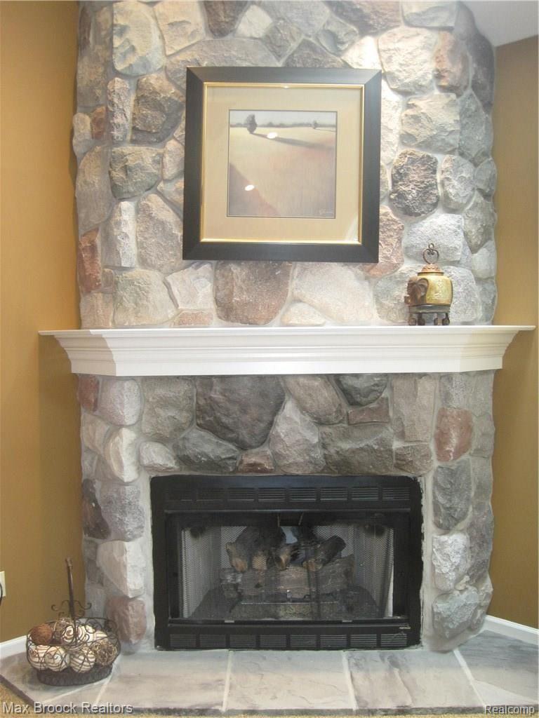 7265 Rabbit Ears Pass, Unit 35 Clarkston, MI 48346 - Photo 9 of 54 FP up.JPG