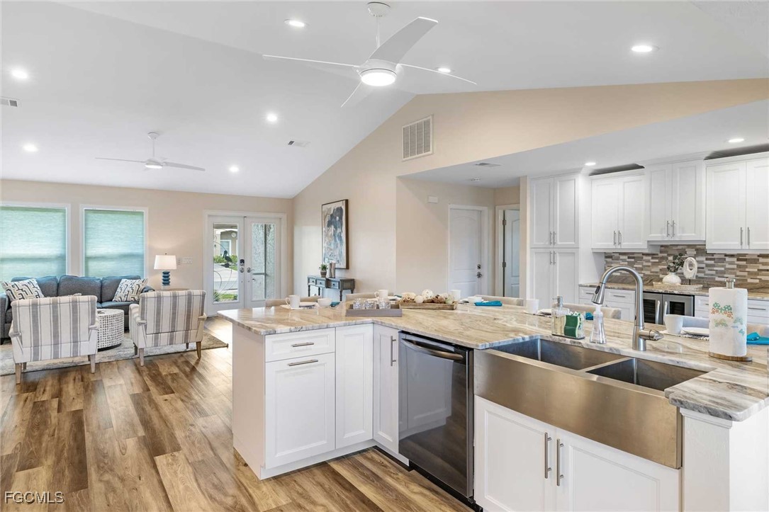 2307 Southwest 40th Street Cape Coral, FL 33914 - Photo 31 of 36 a kitchen with lots of counter top space