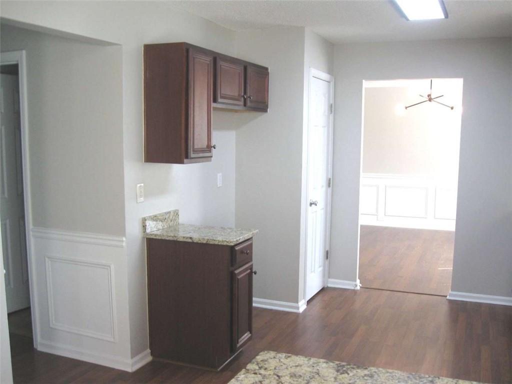 1912 Keystone Way Conyers, GA 30012 - Photo 5 of 17