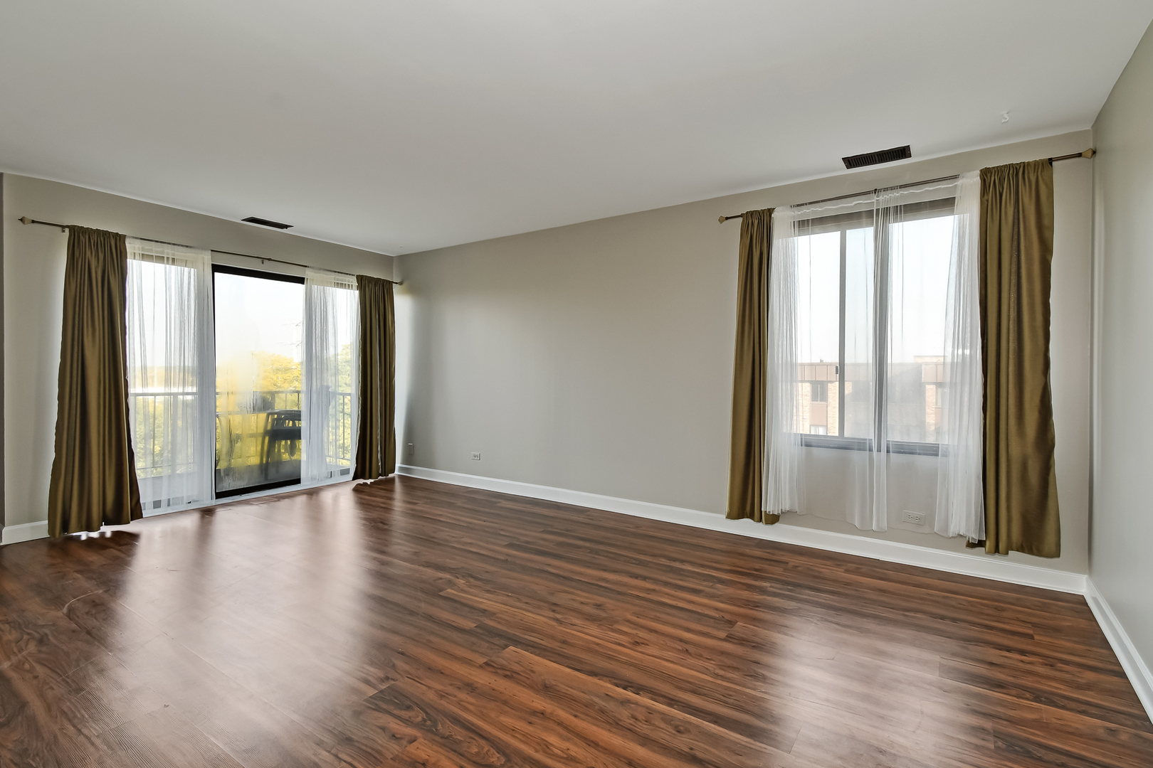 425 Walnut Creek Road, Unit 1603 Lisle, IL 60532 - Photo 5 of 16