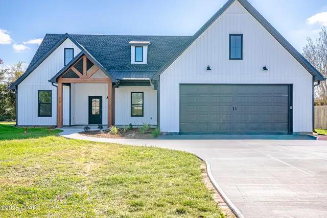 $469,500 | 319 West 35th Court, Panama City, FL 32405