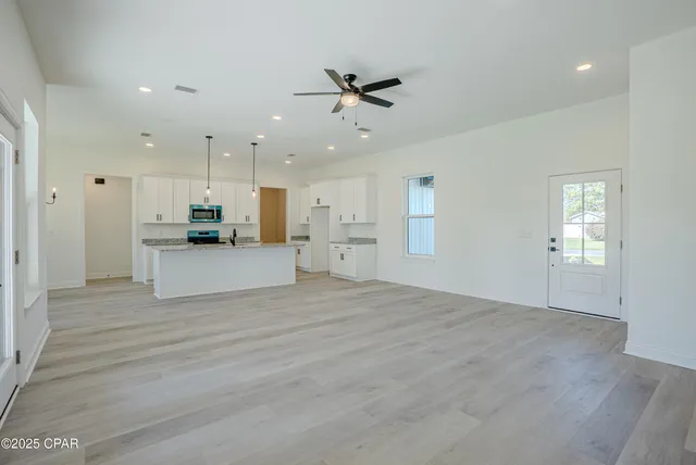 $469,500 | 319 West 35th Court, Panama City, FL 32405