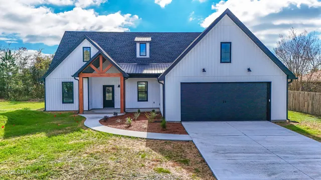 $469,500 | 319 West 35th Court, Panama City, FL 32405