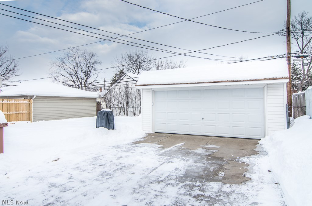 14217 Wheeler Road Maple Heights, OH 44137 - Photo 23 of 25